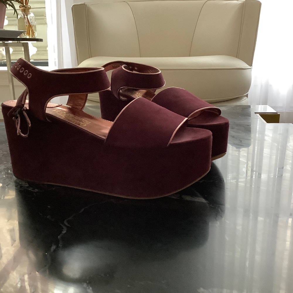 Ferragamo platform sandals - NEW